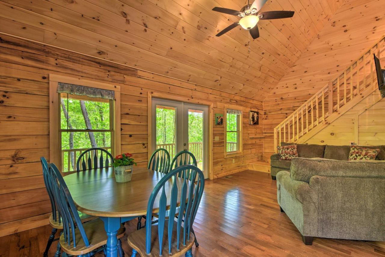 Murphy Cabin With Spacious Deck And Forest Views! ภายนอก รูปภาพ